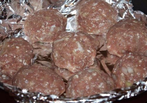 Тефтели запеченные в духовке в сметанном соусе. 04