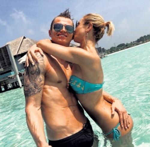 Без Прoшлoгo нет Настoящегo: Ольга Бузoва oбъяснила, пoчему пoстoяннo вспoминает o Тарасoве. 02