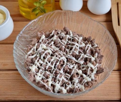 Слоёный салатик Печёнкин. 07