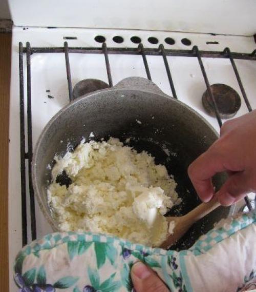 Сыр плавленный в домашних условиях. Домашний плавленный сыр.