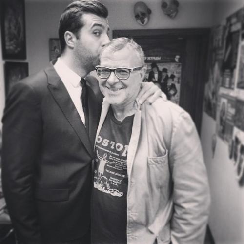 Он уже в Москве со Своей Семьей. 01