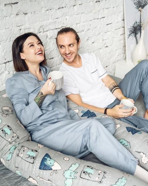 Александр Хоменко и Натали Ящук заявили о том, что они расходятся. 04