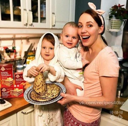 Российская актриса Галина боб вместе со своими очаровательными детками! 01