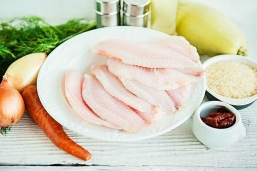 Рыбные тефтели. Благодаря кабачку, добавленному к рыбному фаршу, тефтели получаются необыкновенно нежными. 01 Рыбные тефтели. Благодаря кабачку, добавленному к рыбному фаршу, тефтели получаются необыкновенно нежными. 01