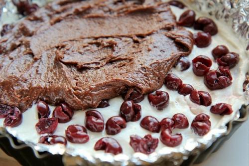 Брауни с творогом и вишней. 07