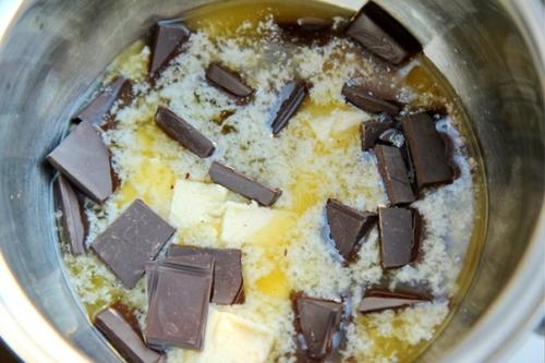 Брауни с творогом и вишней. 01