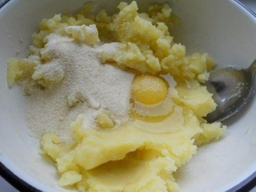 Картофельные галушки с мясом. 01