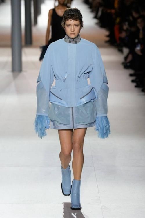 Юбилейная - десятая коллекция Louis Vuitton от николя жескьера. 02