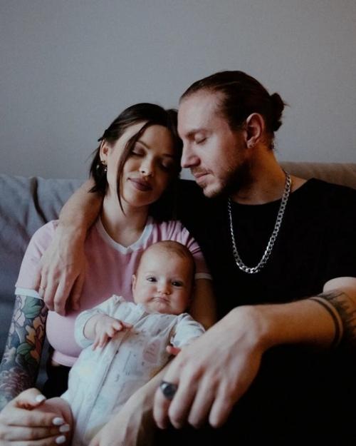 Александр Хоменко и Натали Ящук заявили о том, что они расходятся. 02