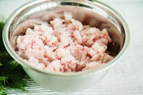 Рыбные тефтели. Благодаря кабачку, добавленному к рыбному фаршу, тефтели получаются необыкновенно нежными. 03 Рыбные тефтели. Благодаря кабачку, добавленному к рыбному фаршу, тефтели получаются необыкновенно нежными. 03