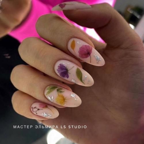 Весенний маникюр 2021. 04