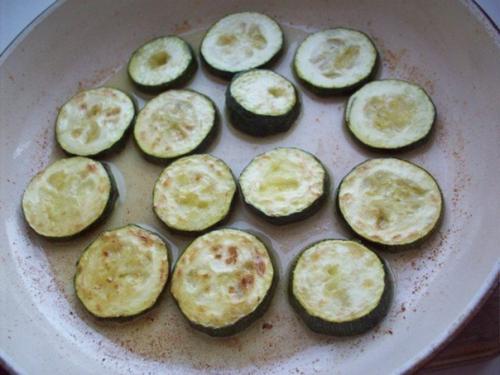 Кабачки, запеченные с шампиньонами и помидорами под сыром. 01 Кабачки, запеченные с шампиньонами и помидорами под сыром. 01