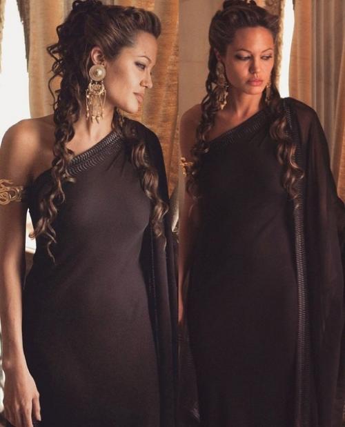 Анджелина джоли прекрасна. 02