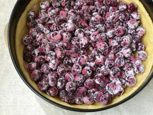 Рецепт песочного пирога с вишней. 04 Рецепт песочного пирога с вишней. 04