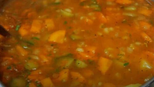 Рассольник с перловкой и солеными огурцами. 05 Рассольник с перловкой и солеными огурцами. 05