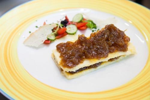 Омлет с луковой карамелью. 04 Омлет с луковой карамелью. 04