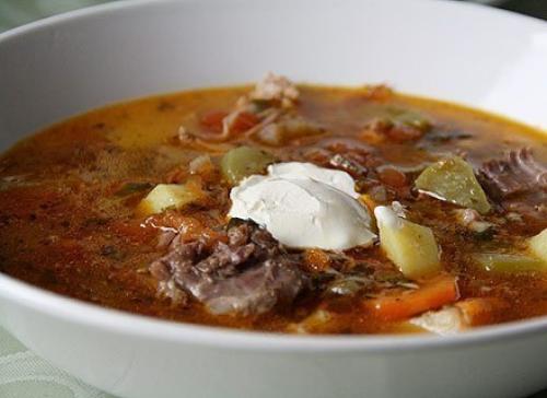 Рассольник с тушенкой. Рассольник с тушенкой.