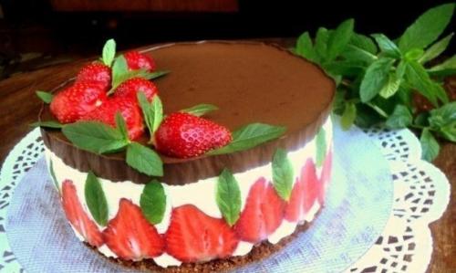 Салат Мимоза с тунцом.