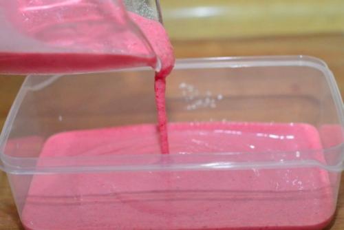 Клубничное мороженое. Ингредиенты: 03 Клубничное мороженое. Ингредиенты: 03