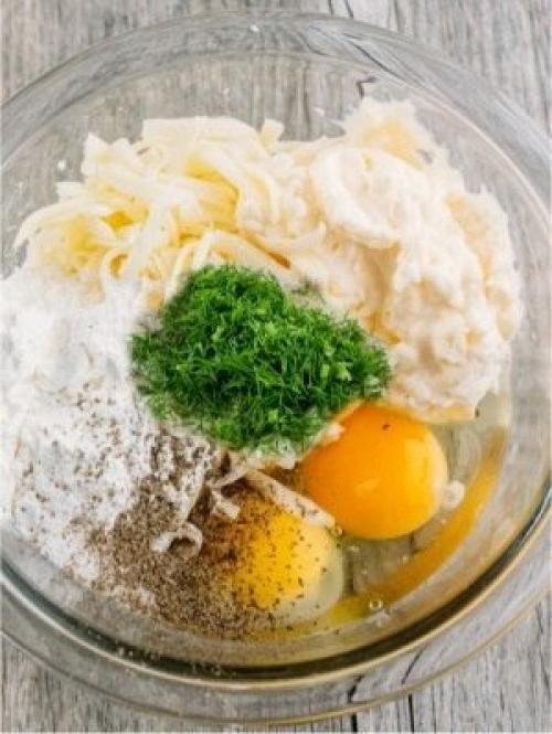 Куриные оладьи. Ингредиенты: 02 Куриные оладьи. Ингредиенты: 02