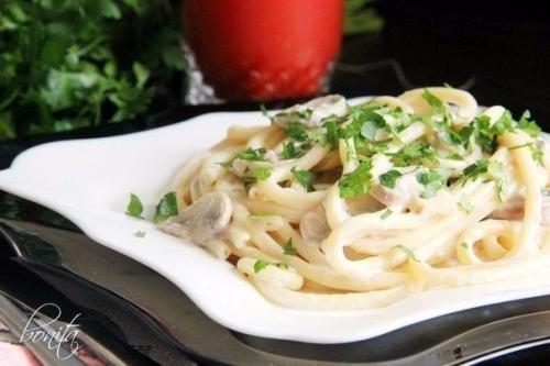 Спагетти с грибами в сливочном соусе. 06 Спагетти с грибами в сливочном соусе. 06