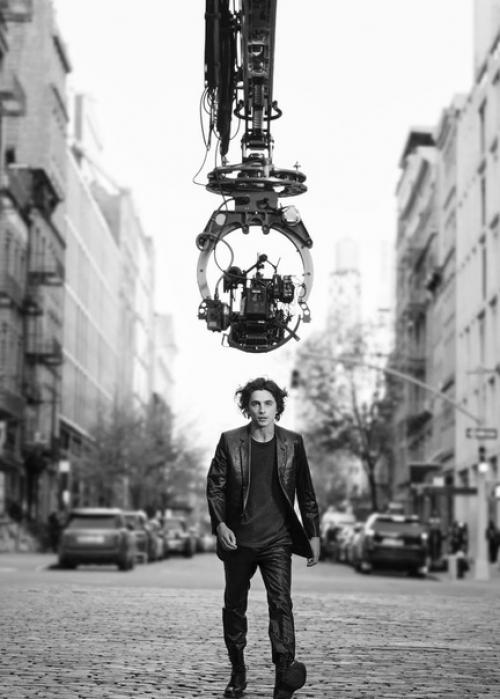 Новый ролик парфюма Blue de Chanel от Мартина скорсезе с Тимоти шаламе в главной роли. 01