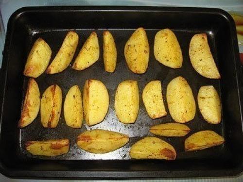 Картошка по-деревенски? Ингредиенты: 02 Картошка по-деревенски? Ингредиенты: 02