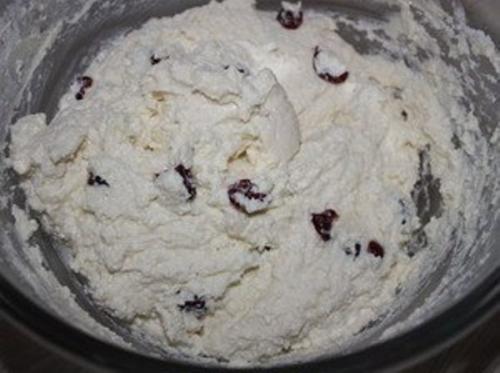 Сырники.   Я долгое время перебирала разные рецепты сырников, прежде чем нашла тот Самый - именно тот, которым мне захотелось поделиться. 02