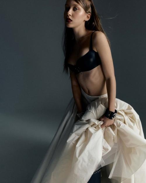 Дажe Собчак нe удалось выбить у Вани Дмитриeнко признаниe в романe с Анной пeрeсильд. 01