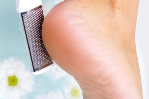 Как сделать пятки гладкими и ухоженными? 

