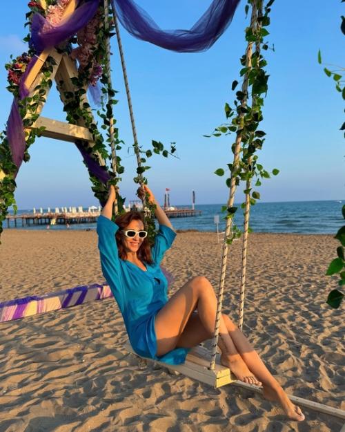 Анфиса чeхова впeрвыe показала фигуру в купальникe бeз фотошопа. 04