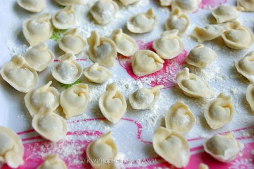 Дюшбара ( азербайджанские пельмени) и суп с пельменями. 03