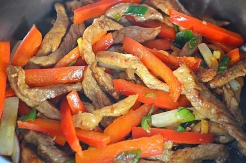 Свинина стир - фрай. Свинина стир - фрай.