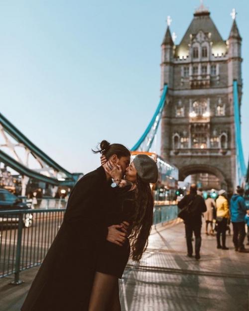 Нам в любви ведь что нужно?