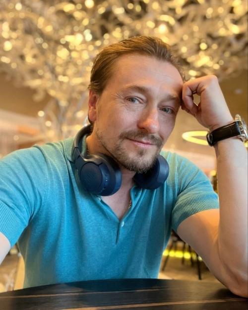 Сергей Безруков 8-летнюю дочь Мaрию покaзaл. 01