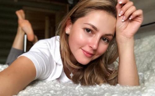 Анна михайловская так хорошо выглядит! 04