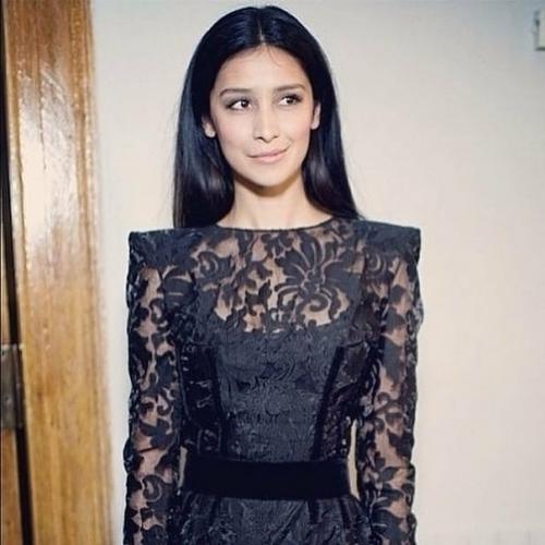 Равшана Куркова. А вам нравится актриса? 03