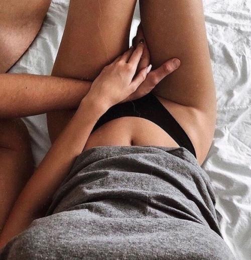 Никогда не игнорируй человека, который заботится больше всего о тебе.