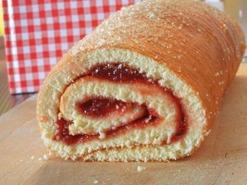 5 рецептов вкуснейших домашних бисквитных рулетов. 03