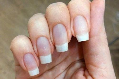 Мы укрепляем ногти.