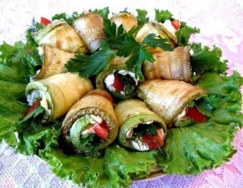 Остренькие рулетики из кабачков. 03