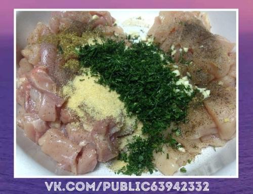 Отличная идея!  Мраморный рулет из курицы. 01