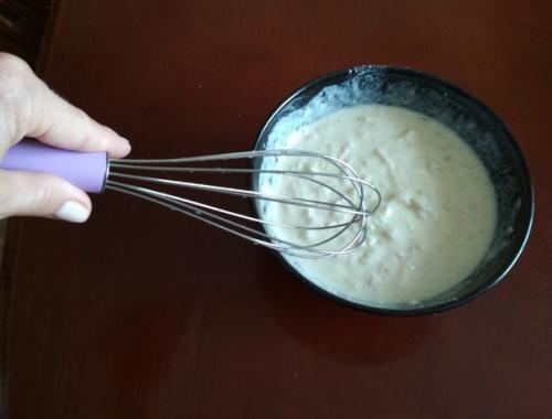 Яблочные оладушки.  Ингредиенты: 03