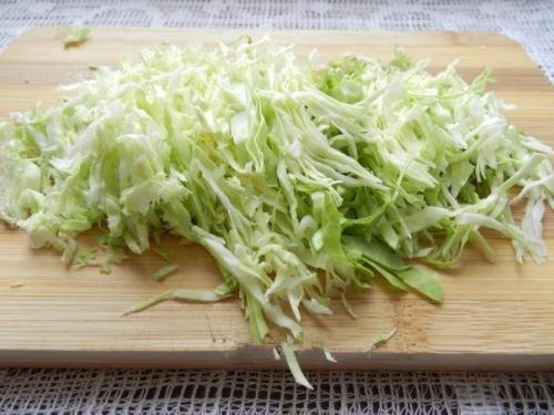 Салат с копченой колбасой и огурцами. 05 Салат с копченой колбасой и огурцами. 05