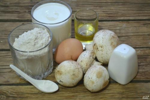 Быстрый пирог.  Мой вариант, как приготовить быстрый пирог с грибами на кефире, очень простой. 01