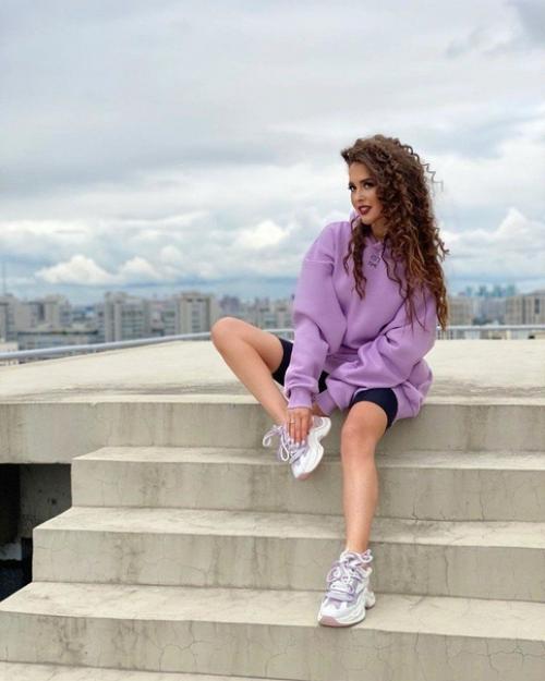 Pacaвица - сeстpа Ольги Бузовой Аннa. 03