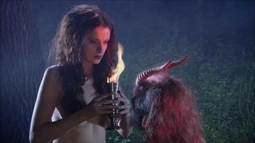 Анна Ковальчук - она же Маргарита из российского сериала Мастер и Маргарита. 02