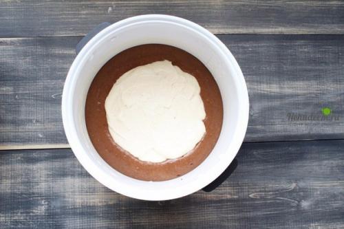 Пирог шоколадно творожный в мультиварке. Шоколадный пирог с творожной начинкой в мультиварке.