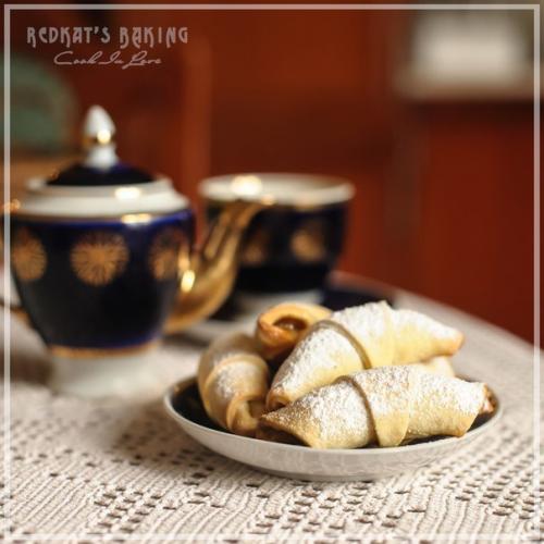 Рогалики с вареньем по бабушкиному рецепту. 01 Рогалики с вареньем по бабушкиному рецепту. 01