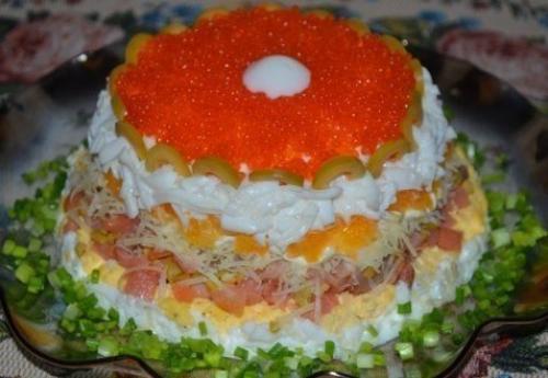 Слоеный салат Жемчужина. Слоеный салат Жемчужина.